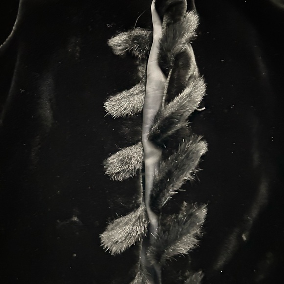 Comme Du Vrai Faux Fur Coat Size: 8 - Picture 8 of 13